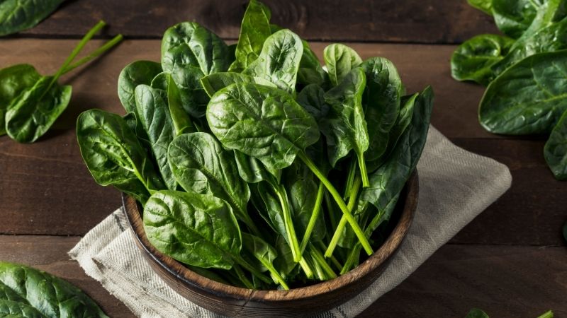 Spinat zum Abnehmen: 6 Gründe mehr Spinat zu essen